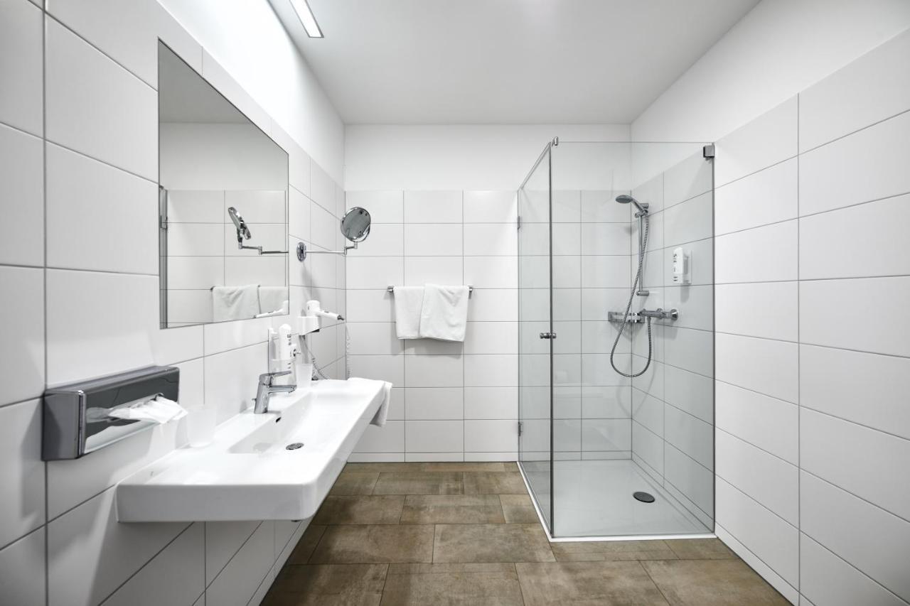 Hotel Gasthof-Strasser Tumeltsham Εξωτερικό φωτογραφία