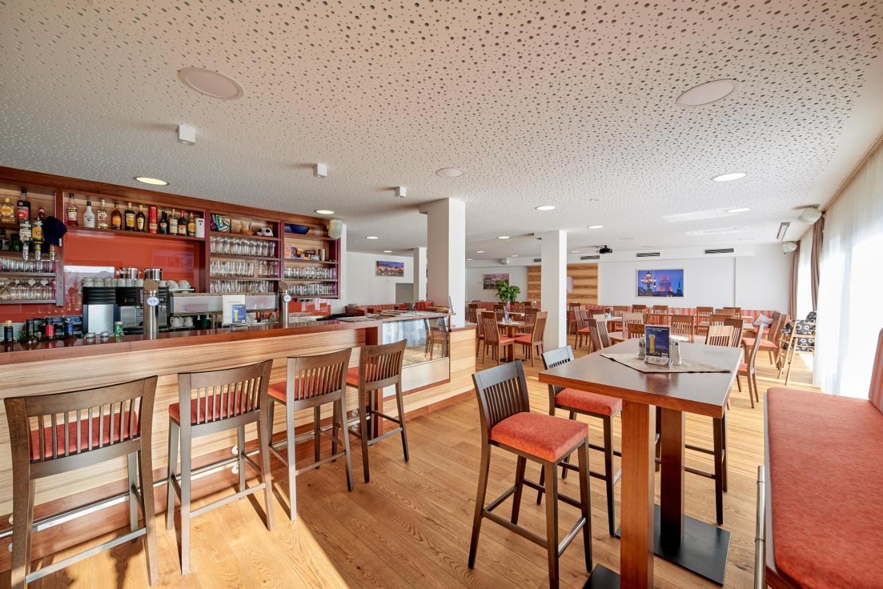 Hotel Gasthof-Strasser Tumeltsham Εξωτερικό φωτογραφία